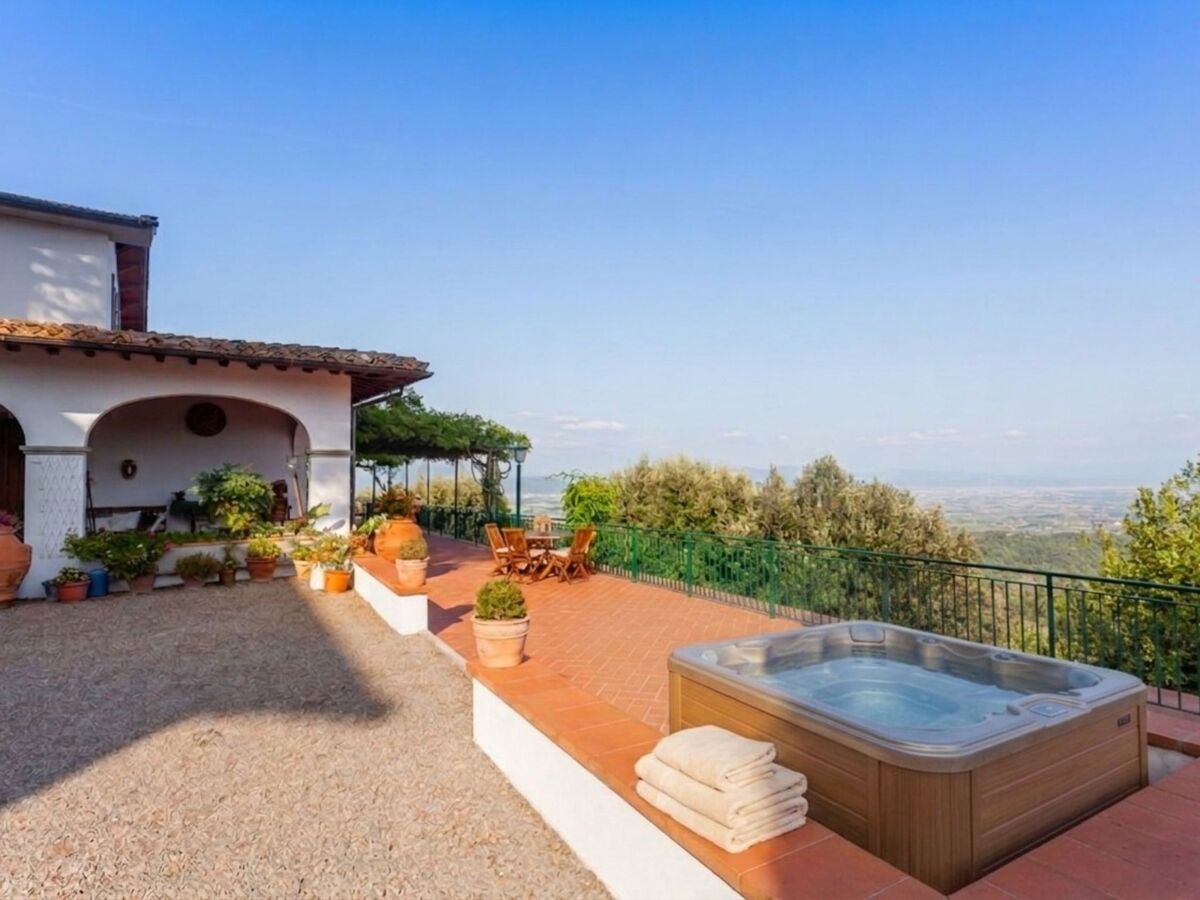 Villa Leonardo da Fornia – 12 pers., piscine, Carmignano - Photo 1
