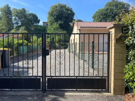 Villa avec piscine privée à Saint-Sernin, 3 chambres, 7 personnes : photo 1