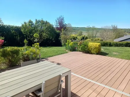 Maison avec jardin clôturé et terrasse à Verdun, 4 chambres : photo 7