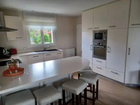 Maison avec jardin clôturé et terrasse à Verdun, 4 chambres : photo 9