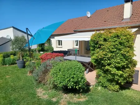 Maison avec jardin clôturé et terrasse à Verdun, 4 chambres : photo 24