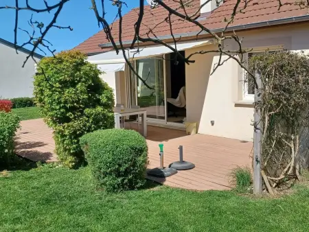 Maison avec jardin clôturé et terrasse à Verdun, 4 chambres : photo 28
