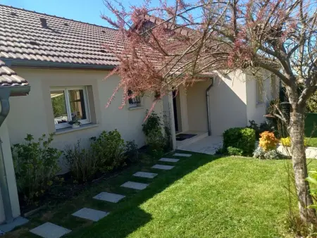Maison avec jardin clôturé et terrasse à Verdun, 4 chambres : photo 31