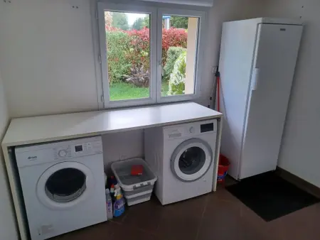 Maison avec jardin clôturé et terrasse à Verdun, 4 chambres : photo 42
