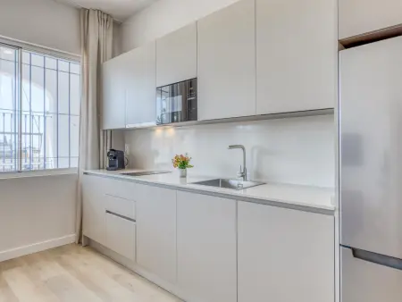 Appartement moderne vue port d'Estepona, 1 chambre : photo 4