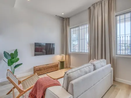 Appartement moderne vue port d'Estepona, 1 chambre : photo 5