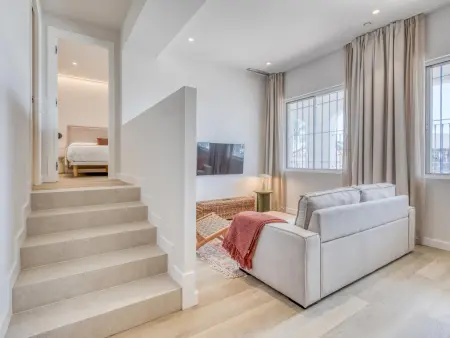 Appartement moderne vue port d'Estepona, 1 chambre : photo 10