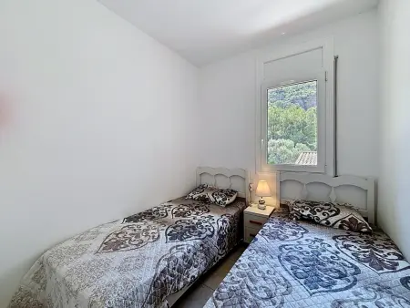 Appartement avec climatisation et parking - 4 pers. : photo 16