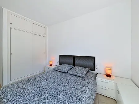 Appartement avec climatisation et parking - 4 pers. : photo 17