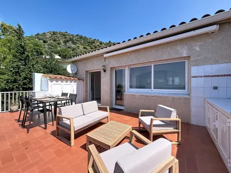 Appartement avec climatisation et parking - 4 pers. : photo 24