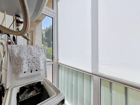 Appartement avec climatisation et parking - 4 pers. : photo 29
