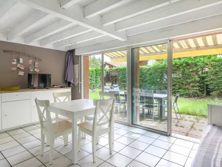Duplex Biscarrosse : jardin clos, terrasse et parking privé : photo 3