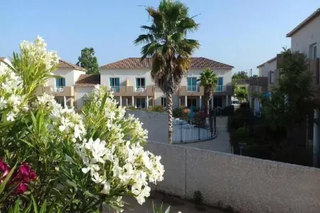 Location maison à Linguizzetta, Duplex famille, terrasse, Corse