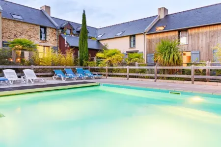 Duplex 6 pers. avec piscine chauffée à Cancale : photo 7