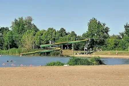 Chalet familial 6 personnes au Moncontour Active Park : photo 27