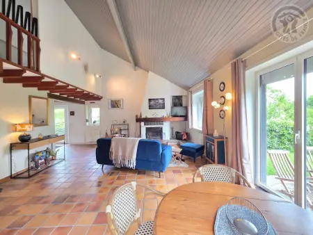 Location gite à Sebourg, Gîte avec animaux admis, calme à Sebourg - 2 pers.