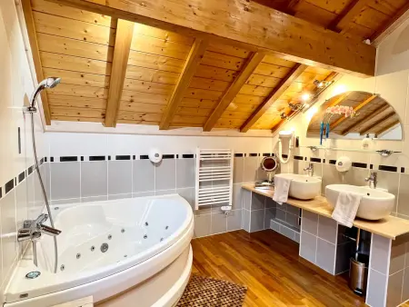 Chalet 10 pers. à Gérardmer, sauna et jacuzzi : photo 29