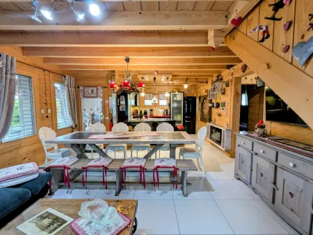 Chalet neuf 11 pers. avec spa et atelier vitrail : photo 2