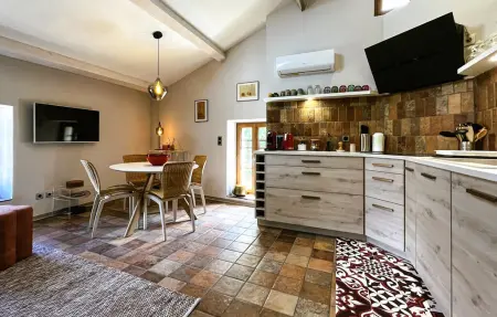 Maison de village en pierre, cœur du Languedoc : photo 11