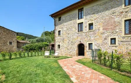 Il Borgo di Badia-LOliveta, Maison Buti 6 personnes