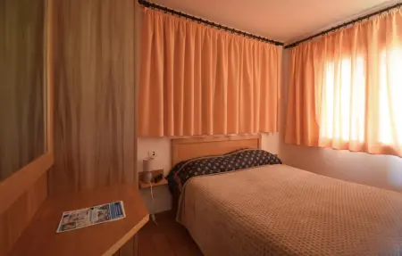Maison 40m² avec piscine et jardin aux oliviers : photo 5