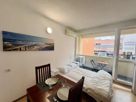 Studio 2 pers. à 50 m du port du Cap d'Agde