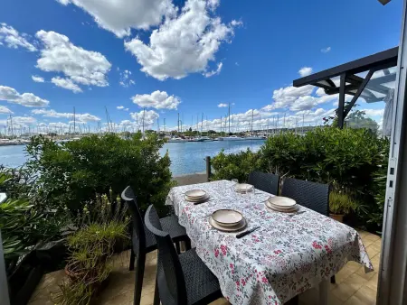 Appartement 4 pers. Cap d'Agde, terrasse vue port : photo 1