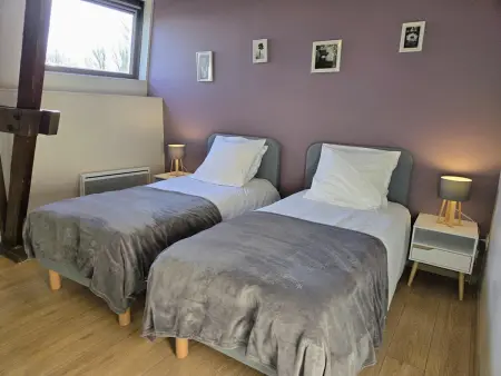 Gîte 8 pers. à Bailleul : jardin clos, salle de jeux, animaux OK : photo 12