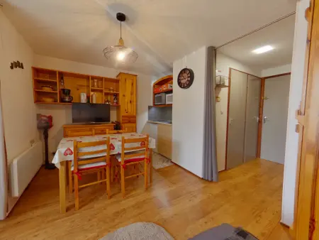 Appartement calme, parking privatif - 4 pers., Appartement 4 personnes à Les Rousses - Photo 7