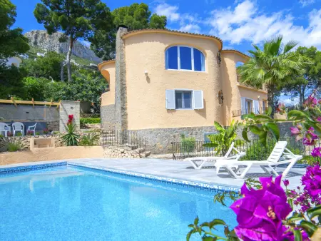 Villa Sol à Calpe : 3 chambres, piscine, vue mer : photo 1