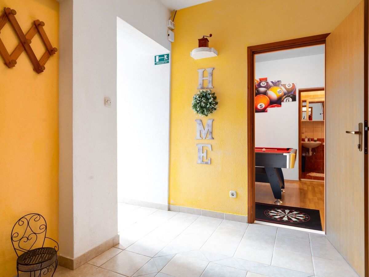Maison 7 personnes avec piscine privée à Makarska - Photo 22