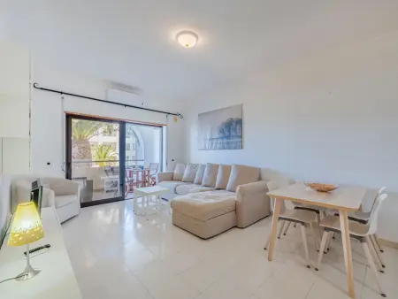 Appartement 4 personnes à 400 m de la mer, Porches : photo 6