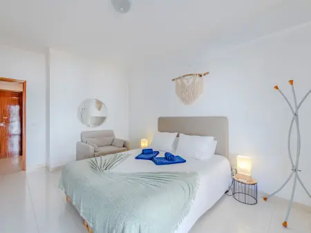 Appartement 4 personnes à 400 m de la mer, Porches : photo 14