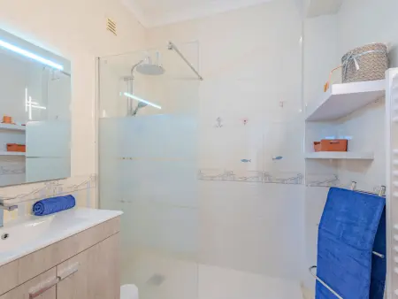 Orchidée - Appartement 2 chambres à 2 km de la mer : photo 17