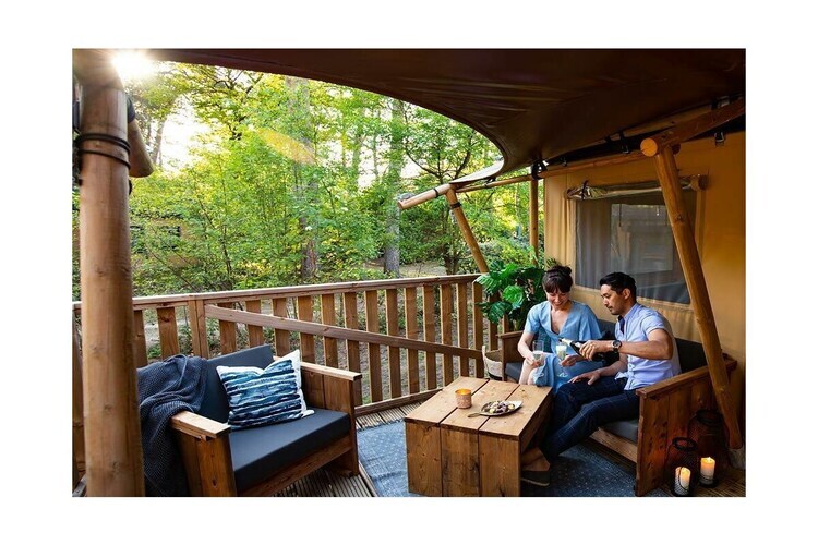 Tente Lodge 2 à Mol : glamping pour 2 en bois - Photo 3