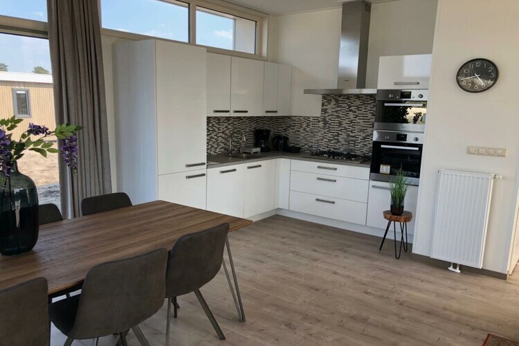 Maison 6 personnes à Mol avec jardin et terrasse - Photo 4