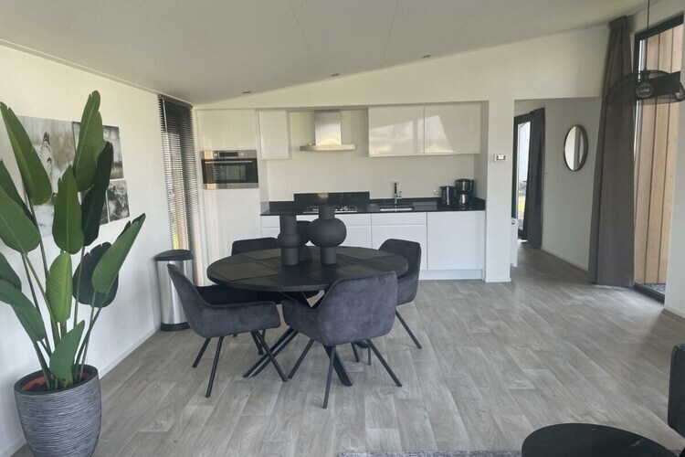 Chalet de plain-pied avec vue sur le lac à Mol - Photo 2