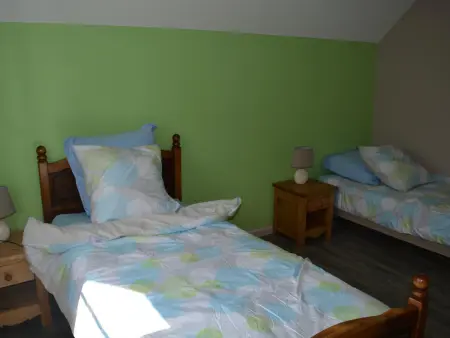 Gîte 12 pers. à la ferme avec jardin 1000m² : photo 14