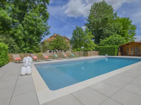 Maison 5 chambres avec piscine chauffée à Lusigny-sur-Barse : photo 2