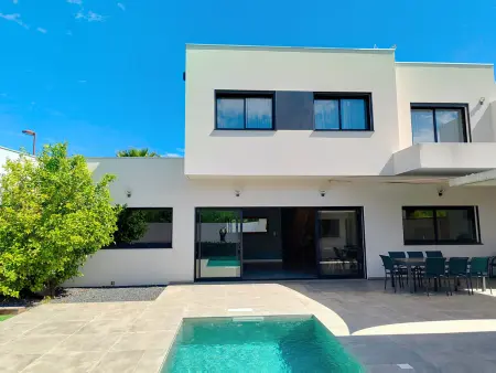 Villa contemporaine 200m² piscine vue Albères : photo 2
