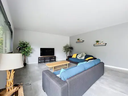 Villa contemporaine 200m² piscine vue Albères : photo 4