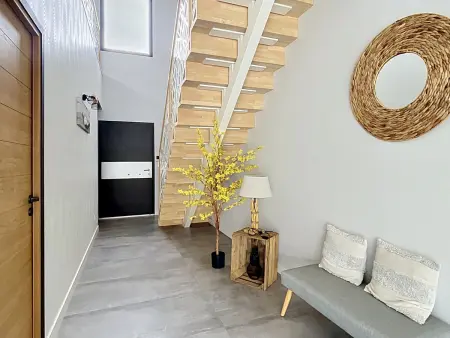 Villa contemporaine 200m² piscine vue Albères : photo 6