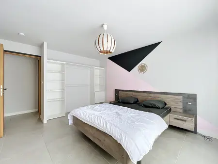 Villa contemporaine 200m² piscine vue Albères : photo 15