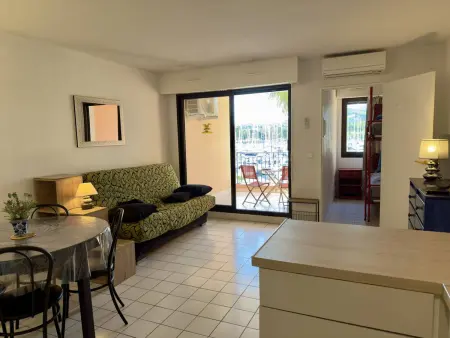 Studio cabine climatisé vue port à Argelès-sur-Mer : photo 7