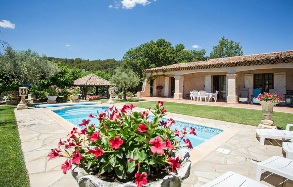 Maison provençale avec piscine chauffée à Cabasse - Photo 8