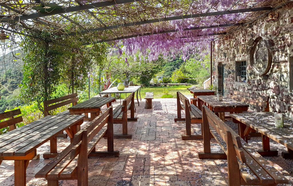 Maison en nature à Casarza Ligure, piscine commune - Photo 6
