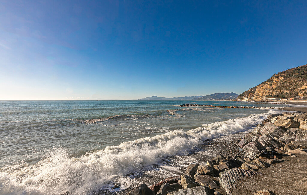 Maison en nature à Casarza Ligure, piscine commune - Photo 8