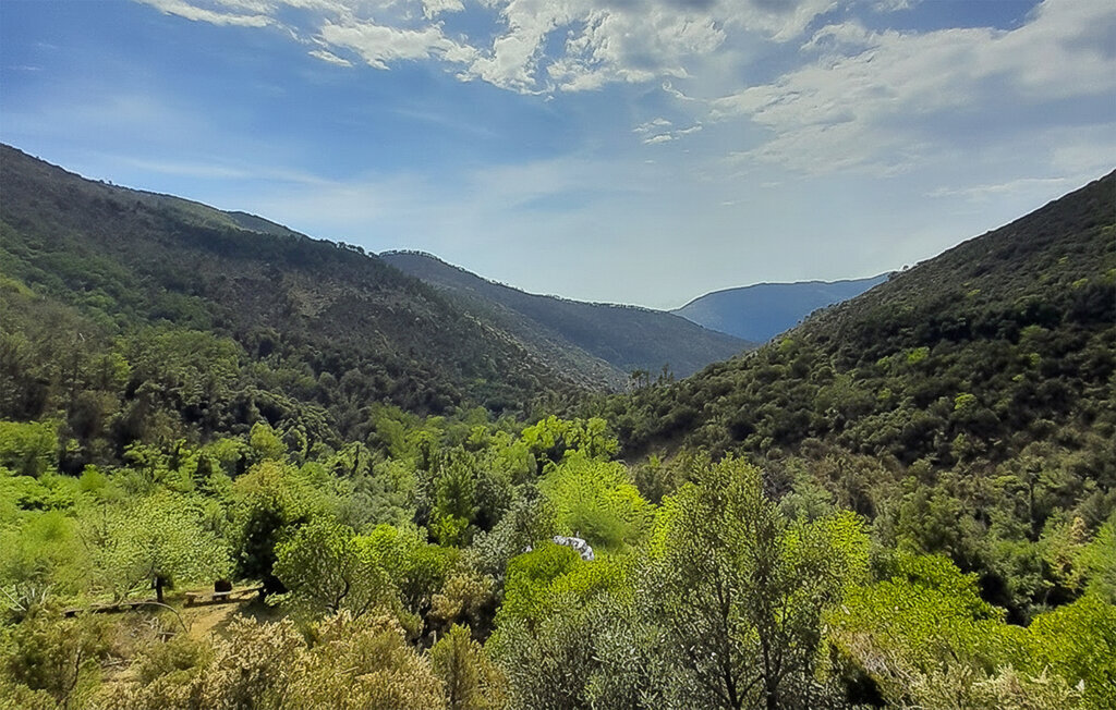 Maison en nature à Casarza Ligure, piscine commune - Photo 11