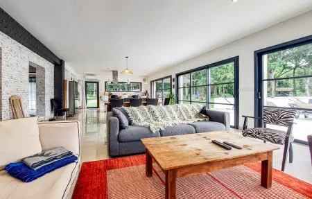 Villa 6 chambres avec piscine chauffée à Saint-Laurent-de-la-Prée : photo 3