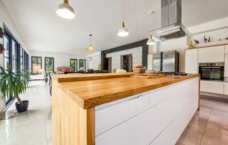 Villa 6 chambres avec piscine chauffée à Saint-Laurent-de-la-Prée : photo 15